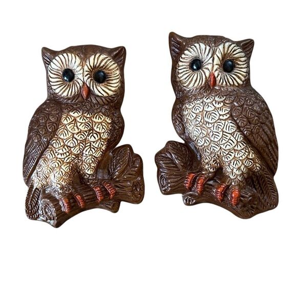 Vintage MCM Brown and White Owl Wall Hanging Decor Set of 2 - Picture 1 of 4